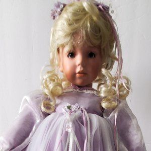 Donna Rubert 24" VIOLET Doll